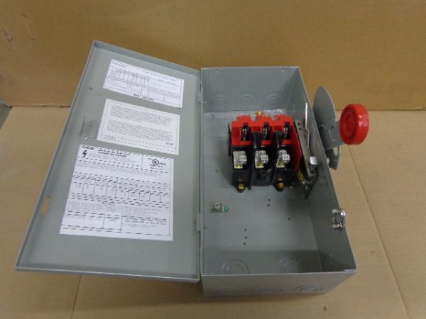 DH361UGK: CUTLER-HAMMER, HEAVY DUTY SAFETY SWITCH 3 POLE, 30 AMP, 600 VOLT. NEMA TYPE 1 INDOOR ENCLOSURE.