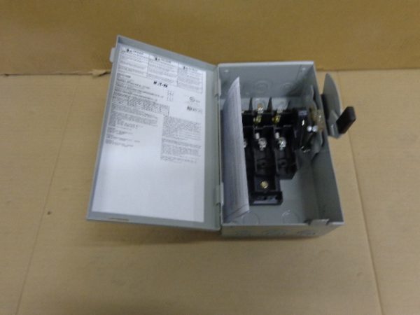 DG321UGB: CUTLER HAMMER GENERAL DUTY SAFETY SWITCH