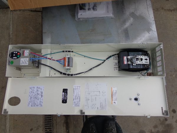 SFD21DG2WN06:SQUARE D S-FLEX ENCLOSED DRIVE CONTROLLER