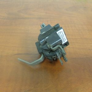 10923H5: CUTLER-HAMMER, ELECTRICAL INTERLOCK D.C. UNIT TYPE, 2 NORMALLY CLOSED CONTACTS, FORMED LEVER. ALSO LISTED AS PART NO. 10923H5A, 78-2113-238081