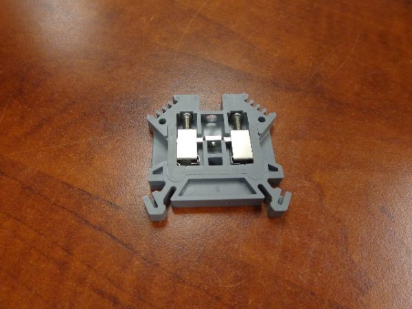 3424; WOERTZ, GRAY, 4mm TERMINAL BLOCK