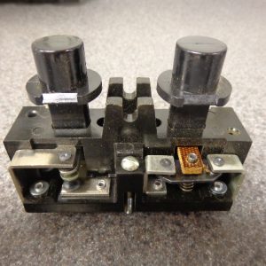 HC28318-006; HUBBELL, PBP PUSHBUTTON INSERT, SINGLE SPEED/PLUG-IN
