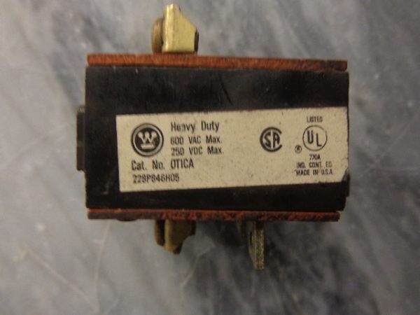 228P846H05: WESTINGHOUSE, OTICA CONTACT BLOCK HEAVY DUTY 600VAC 250VDC MAX