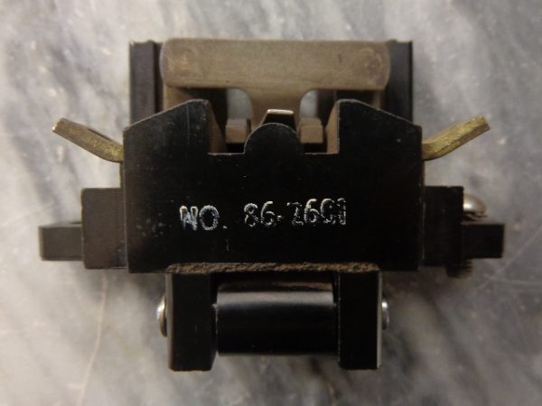 CUTLER HAMMER CONTACT BLOCK MASTER SWITCH TYPE-F 862601