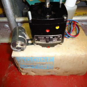 813VH154: ELECTRIC MOTOR 115V 100 TORQ 7.5W, BODINE