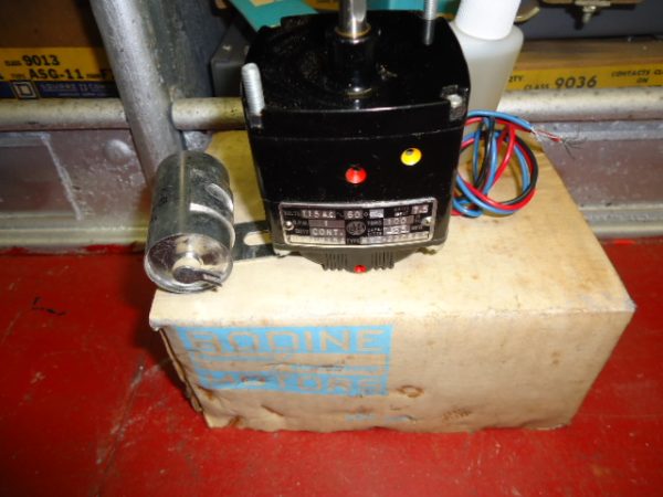 813VH154: ELECTRIC MOTOR 115V 100 TORQ 7.5W, BODINE
