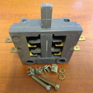 843D943G05: WESTINGHOUSE, ELECTRICAL INTERLOCK CONTACT BLOCK TYPE L-64 2-NO 600V MAX 200VA MAX DC