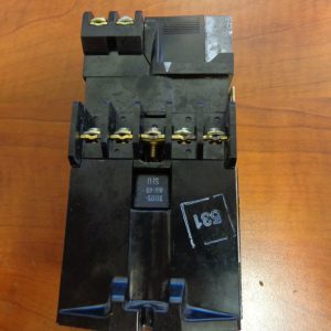 SQUARE D CONTROL RELAY CLASS 8501 TYPE G WITH GU TIME DELAY ATTACHMENT  G 8501-G0-40