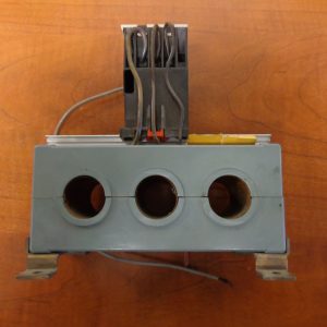 SQUARE D TR2 OVERLOAD RELAY WITH 31077-075-52-CURRENT TRANSFORMER 9065TR2