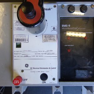 GENERAL ELECTRIC POWERBREAK CIRCUIT BREAKER TP2020SE1-2