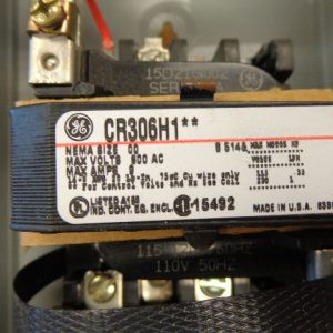GENERAL ELECTRIC CR306H102 SIZE 00  MAGNETIC STARTER IN ENCLOSURE CR306H102