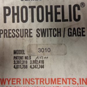 DWYER SERIES 3000 PHOTOHELIC PRESSURE SWITCH/GAUGE, 0-10 3010