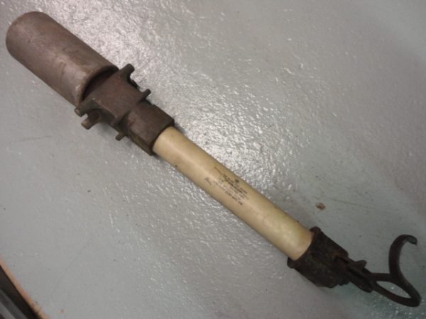 676C880G01: FUSE HOLDER, WESTINGHOUSE