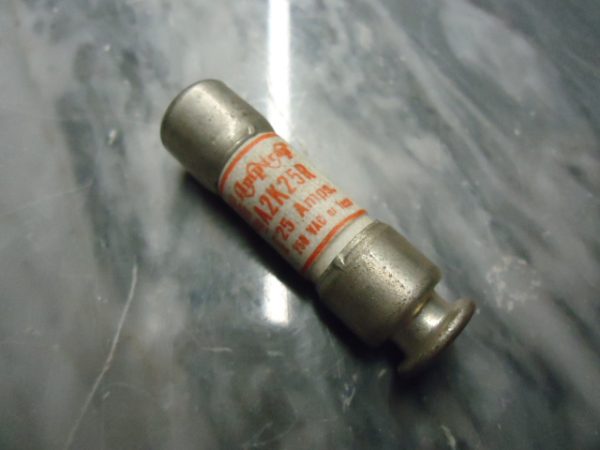 A2K25R: FERRAZ-SHAWMUT 25 AMP FUSE, MERSEN