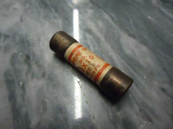 A25X10: 10A FUSE, SHAWMUT