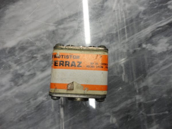 A050URK: PROTISTOR FUSE, FERRAZ
