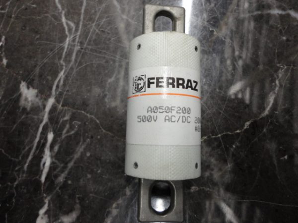 A050F200: FERRAZ SHAWMUT, FUSE 200 AMP, 500 VOLTS AC/DC