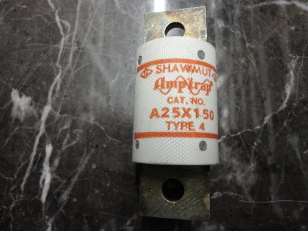 A25X150: SHAWMUT, AMPTRAP 150 AMP, 250V, FUSE, TYPE 4.