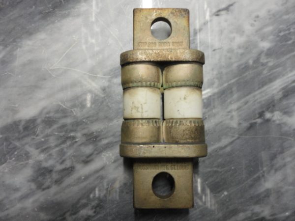 FWP-300: N FUSE, BUSSMAN