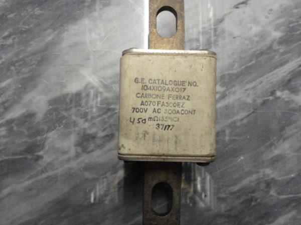 104X109AX017: FUSE, GENERAL ELECTRIC