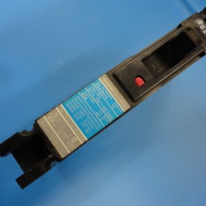 ED41B015: BREAKER, SIEMENS