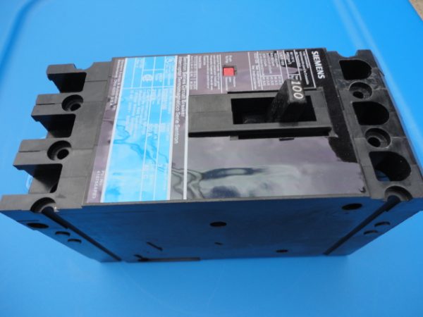 ED23B100: BREAKER, SIEMENS