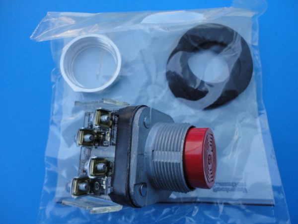 800T-B6A: ALLEN BRADLEY, USED MOMENTARY CONTACT PUSH BUTTON 30.5MM NEMA TYPE 4/13