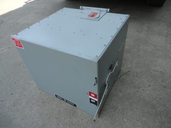 AC325RG: BUS PLUG, GENERAL ELECTRIC