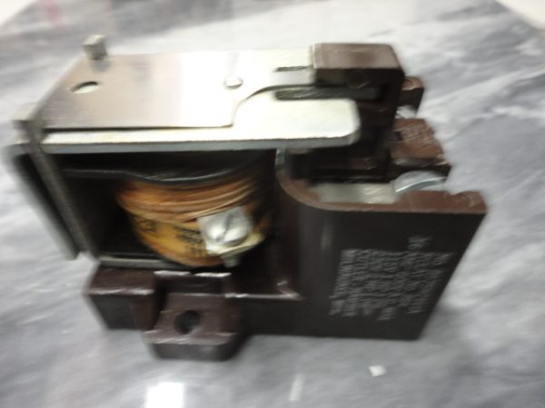 9575H2441A: RELAY, CUTLER HAMMER