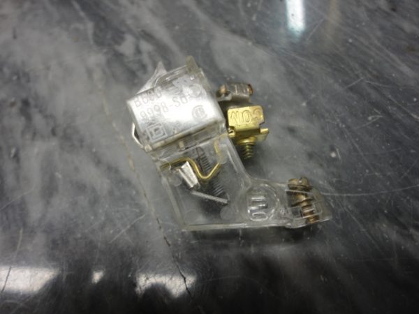 9998S01: CONTACT, SQUARE D