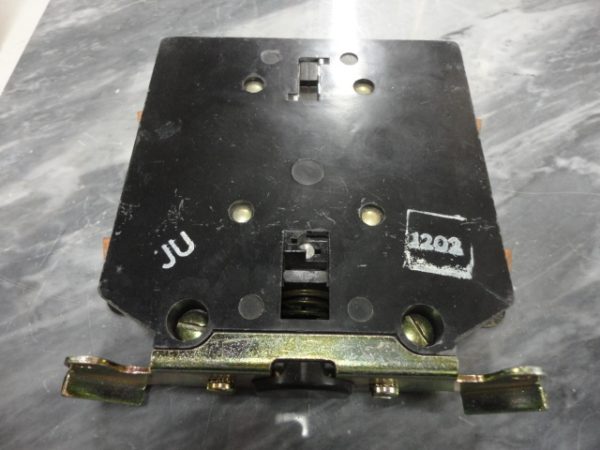 9999-SB14: POWER POLE, SQUARE D