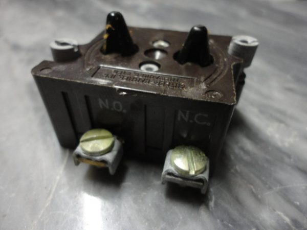 10250T6: CONTACT BLOCK, CUTLER HAMMER