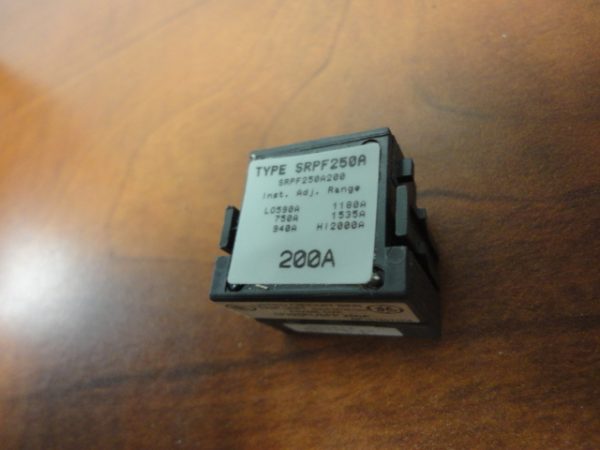 SRPF250A200: PLUG, GENERAL ELECTRIC