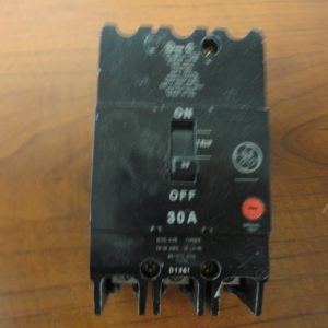 TEY330: BREAKER, GENERAL ELECTRIC
