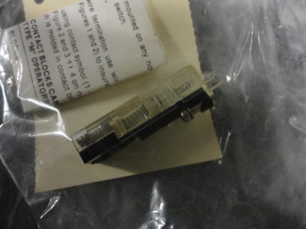9001-LA21: SQURE D WIRE PRESSURE WISE CONTACT BLOCK, SQUARE D