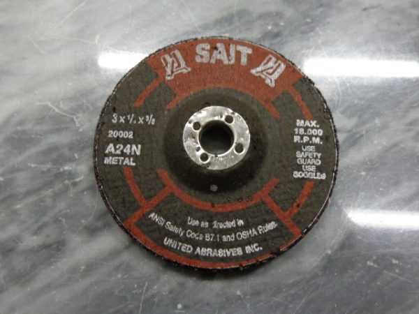 20002: A24R METAL GRINDING WHEEL 3 X 1/4 X 3/8,