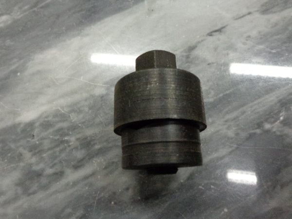 500-2422: FADIO CHASSIS PUNCH,