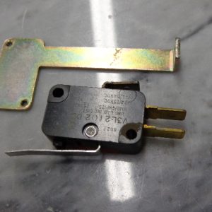 49NE16SPDT: SWITCH LEVER TYPE, FURNAS-SIEMENS