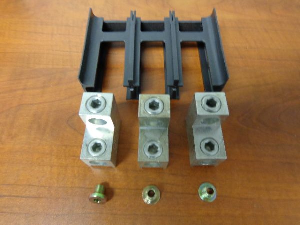 3TA400K: CUTLER HAMMER, TERMINAL KIT, 3TA400K