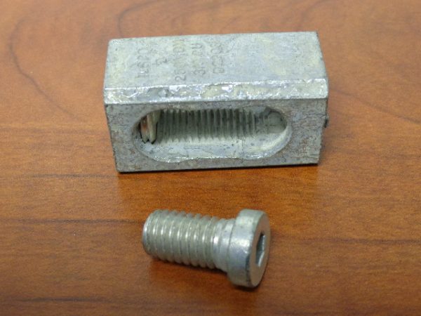 T400DA2: EATON WESTINGHOUSE LUG, CUTLER HAMMER