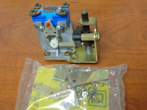 9999-KH1: PNEUMATIC TIMER, SQUARE D