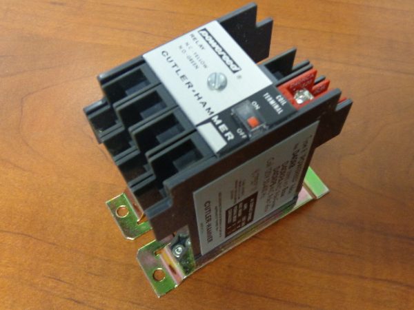 D40RBA: RELAY, CUTLER HAMMER