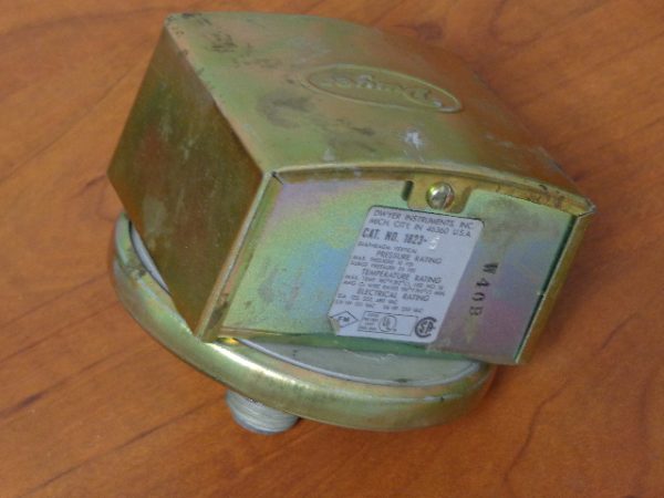 1823-5: 18235 PRESSURE SWITCH, DWYER