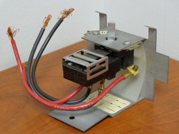 1885C28G14: WESTINGHOUSE,