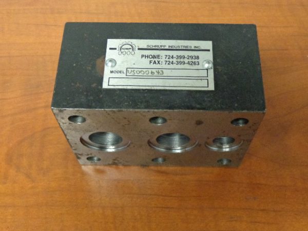 US000643: SCHRUPP INDUDTRIES CARTRIDGE VALVE SUBPLATE, SCHRUPP INDUSTRIES