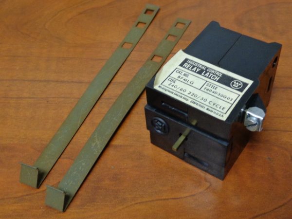 BFMLG: STYLE 2604D30G03, WESTINGHOUSE INDUSTRIAL MAG. LATCH FOR BF RELAY 230 VAC
