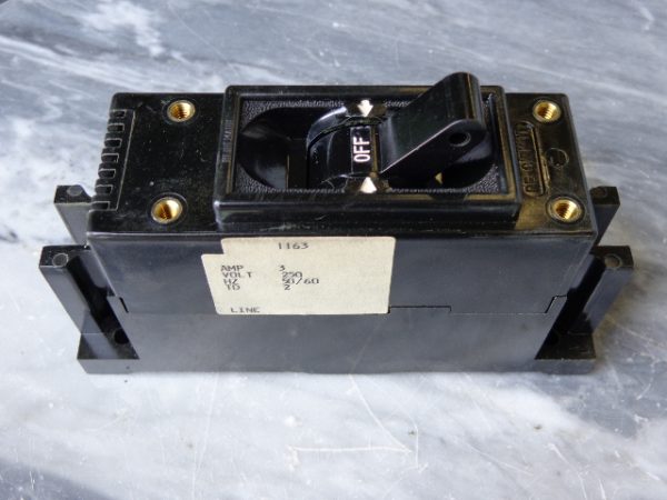 1163:BREAKER 1163 3A,RE CLICK IT