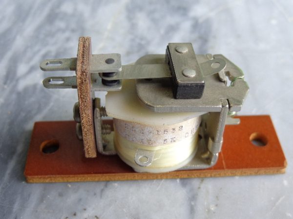 25A-1532:EAGLE SIGNAL 25A-1532 RELAY,