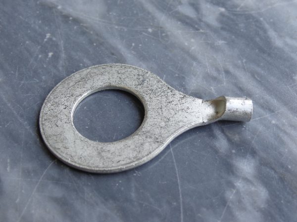 C-320758: AMP INC TERMINAL RING TONGUE HEAVY DUTY SOLISTRAND C-32075 OR 320758, 16 -14 AWG x 5/8 STUD