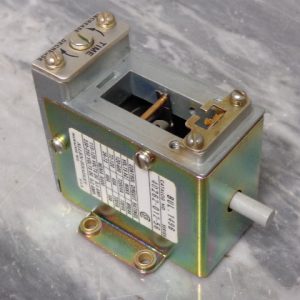 40562-012-56:ALLEN BRADLEY TIMING MECHINISM 40562-012-56,ALLEN BRADLEY